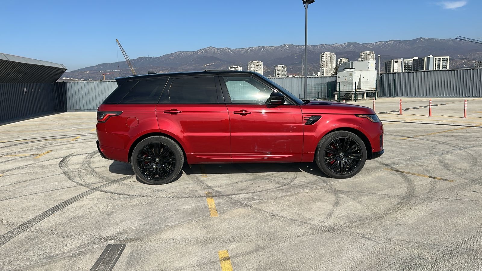 Land Rover Range Rover Sport 2018 — photo 2