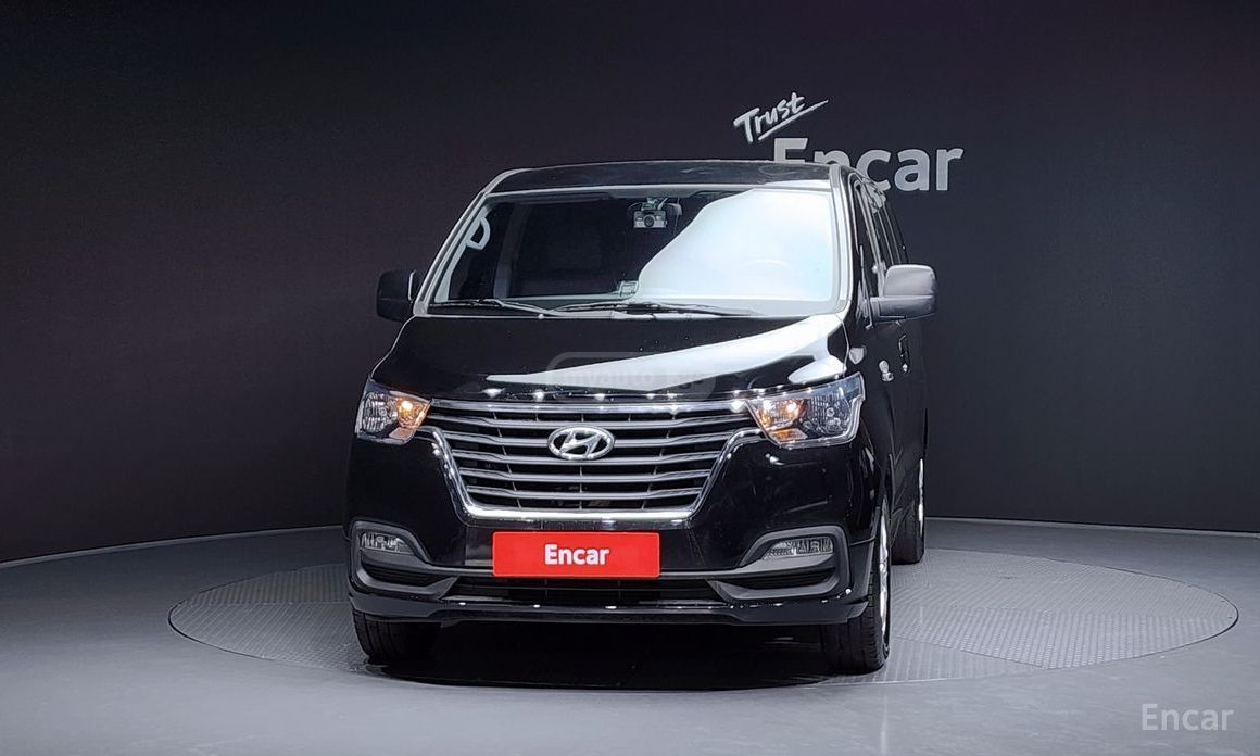 Hyundai Starex 2018 — photo 2