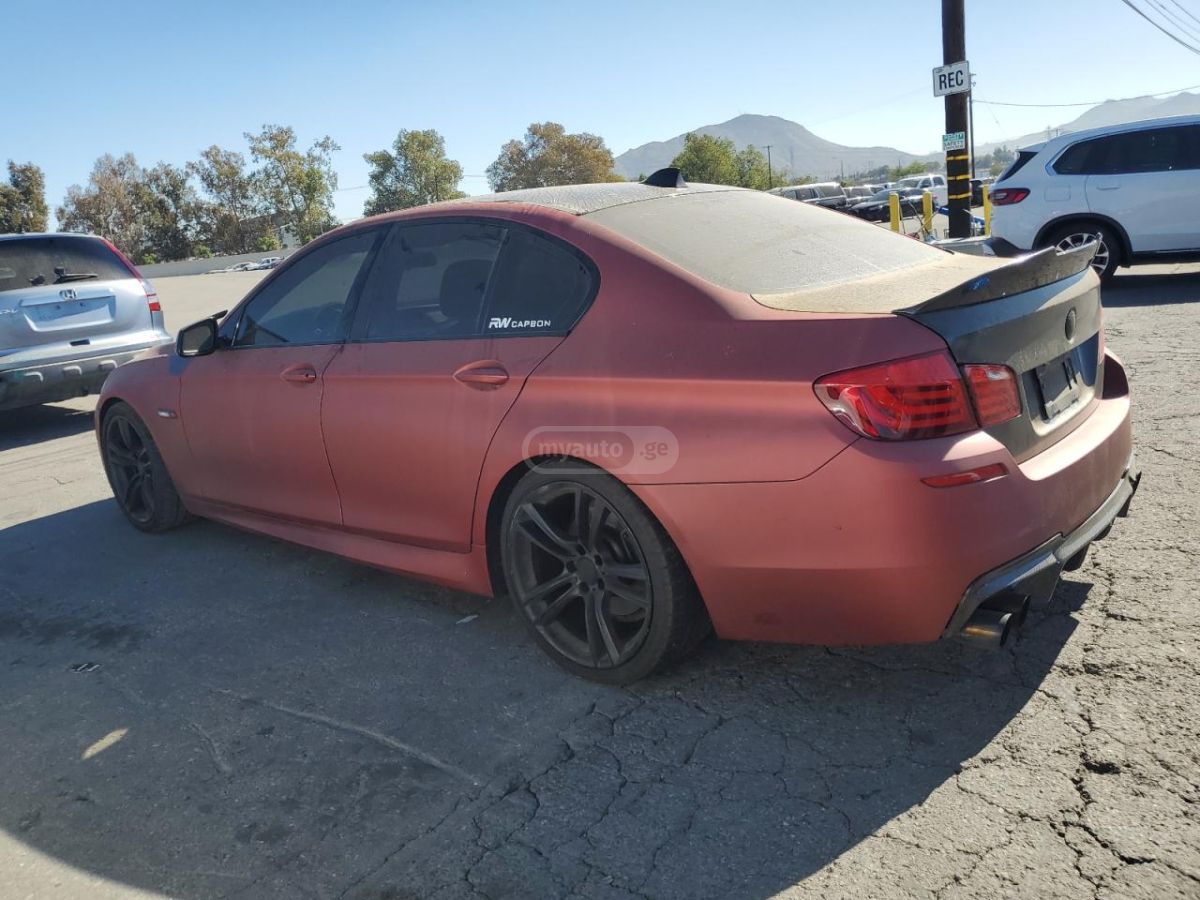 BMW 535 2013 — photo 2