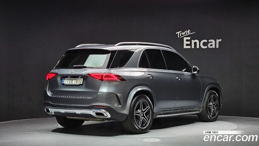 Mercedes-Benz GLE 63 AMG 2021 — photo 2