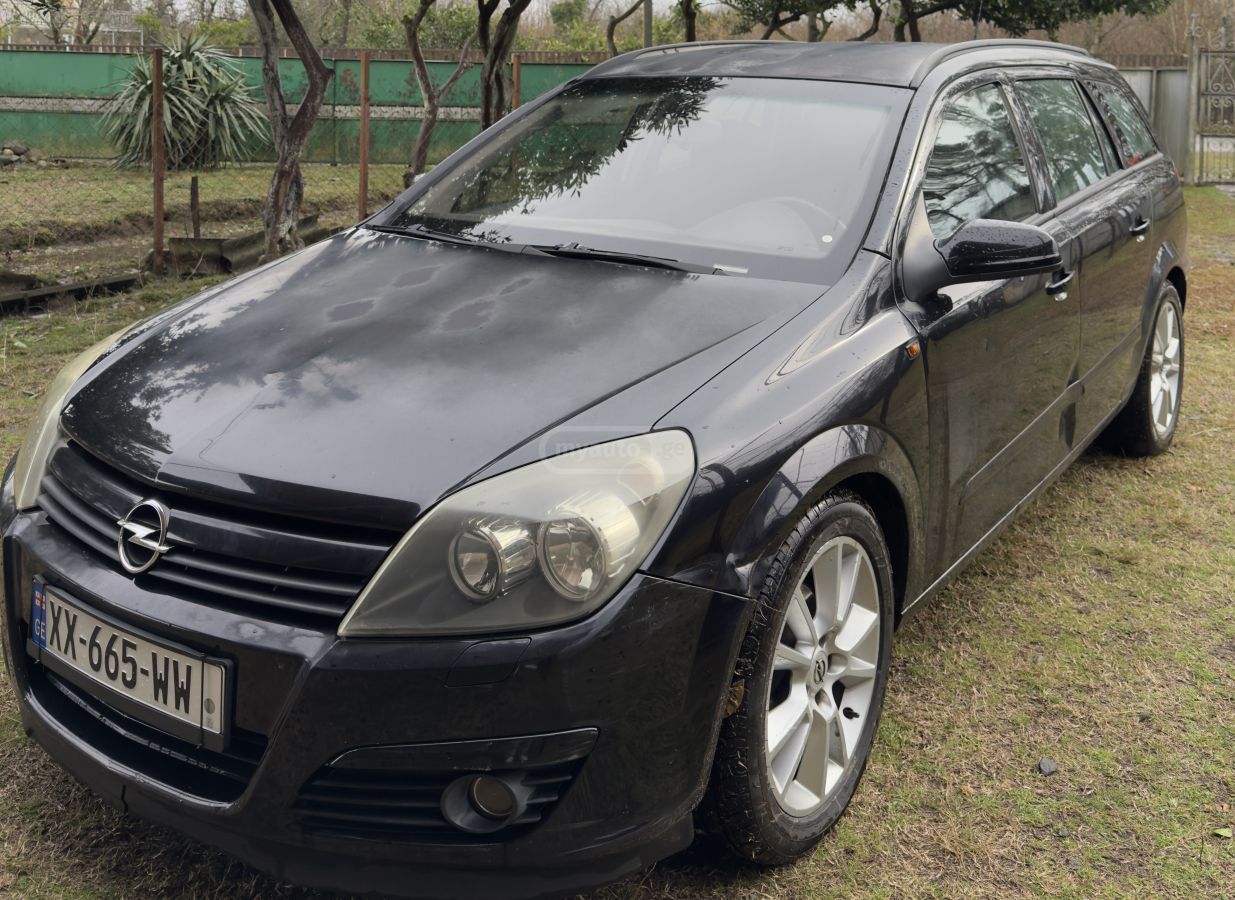 Opel Astra 2005 — photo 2