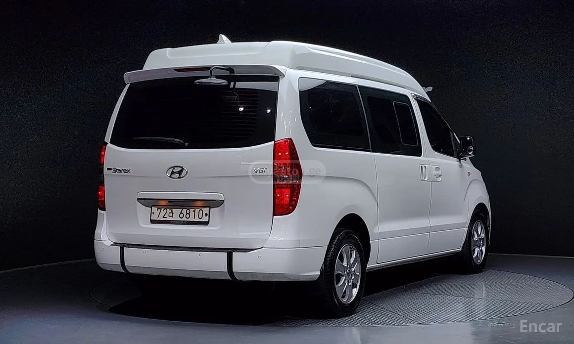 Hyundai Starex 2021 — photo 2