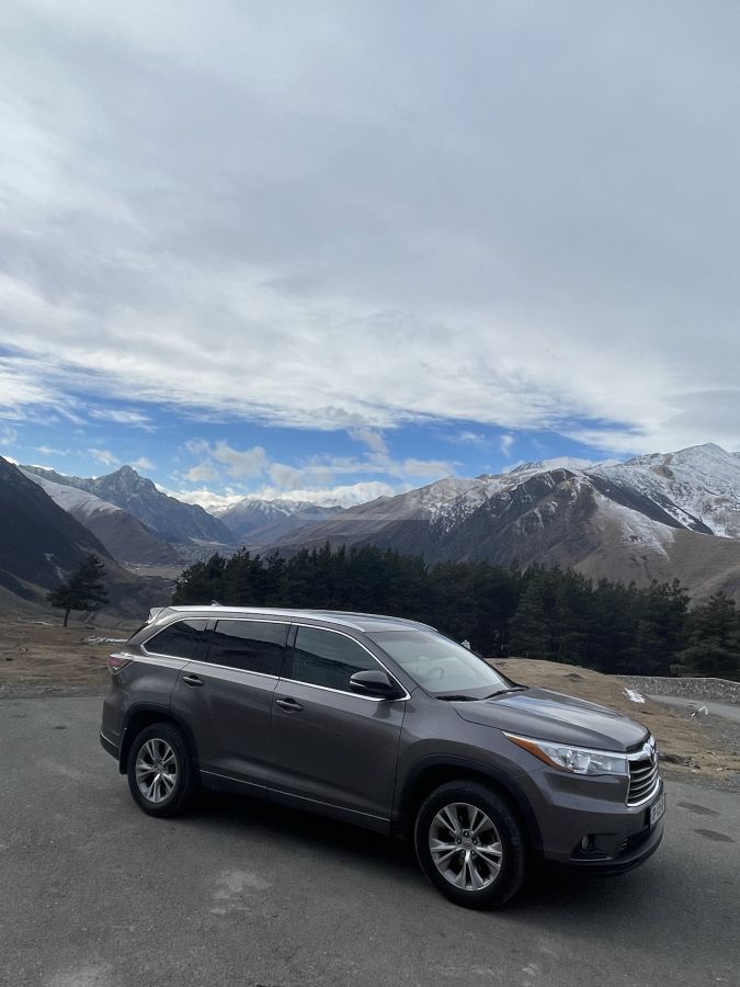 Toyota Highlander 2015 — photo 2