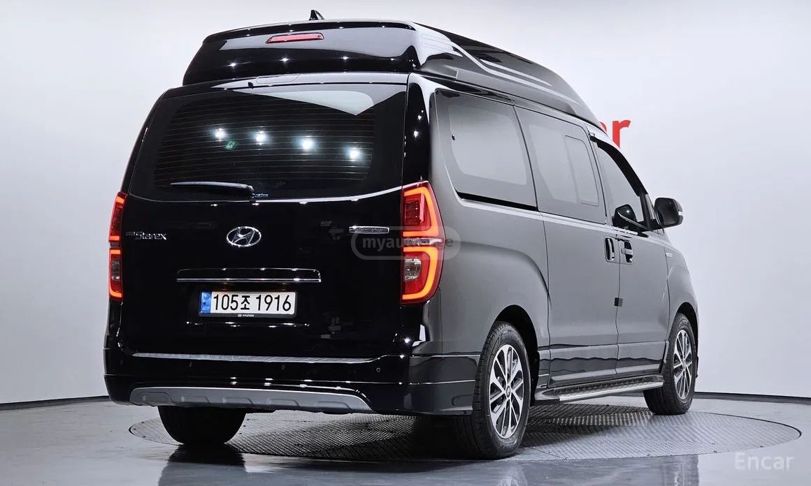 Hyundai Starex 2021 — photo 2
