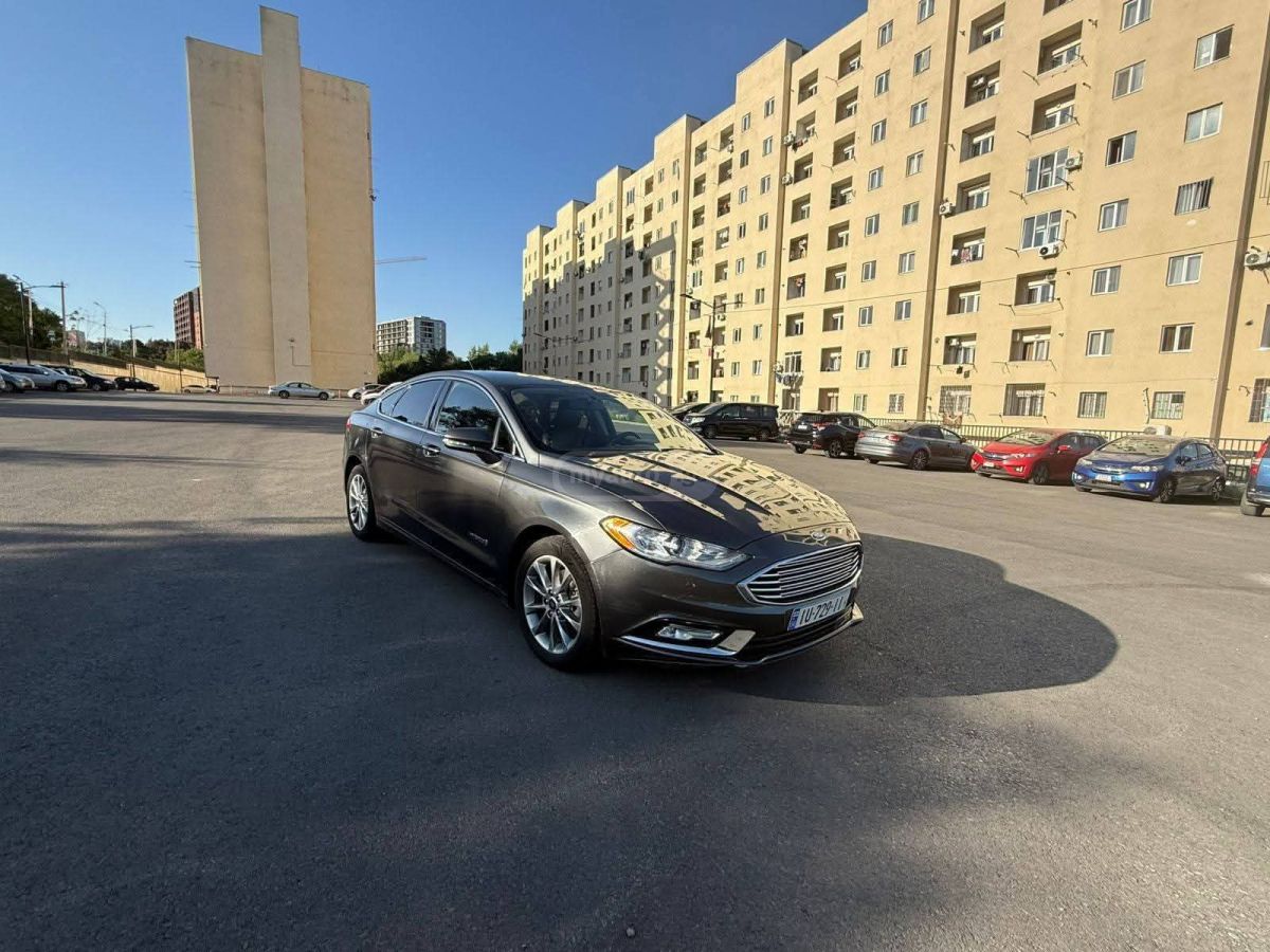 Ford Fusion