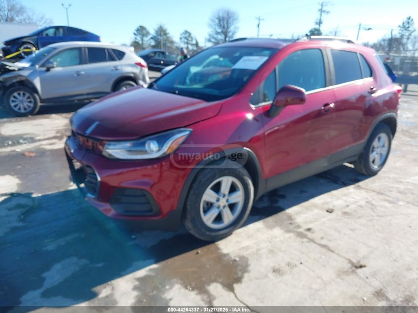 Chevrolet Trax 2021 — photo 2