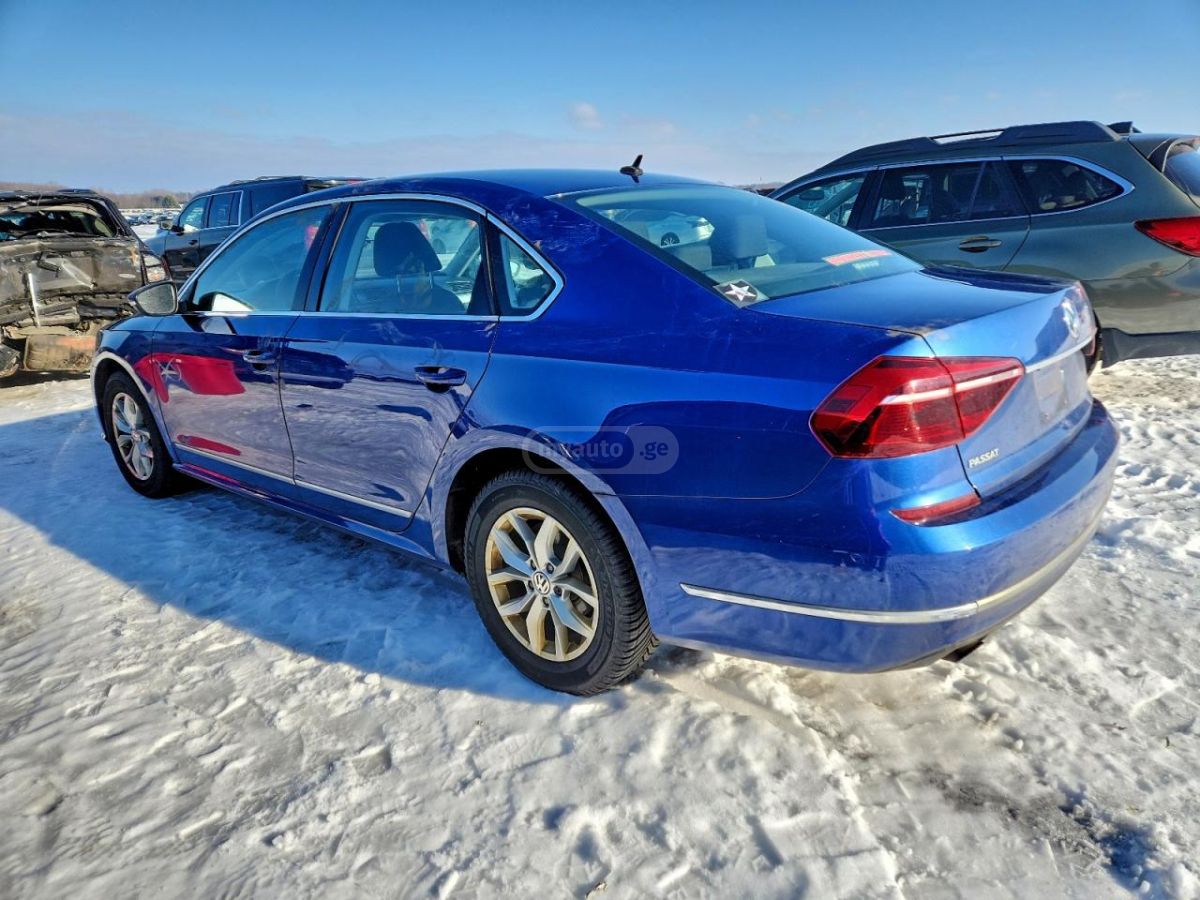 Volkswagen Passat 2017 — photo 2