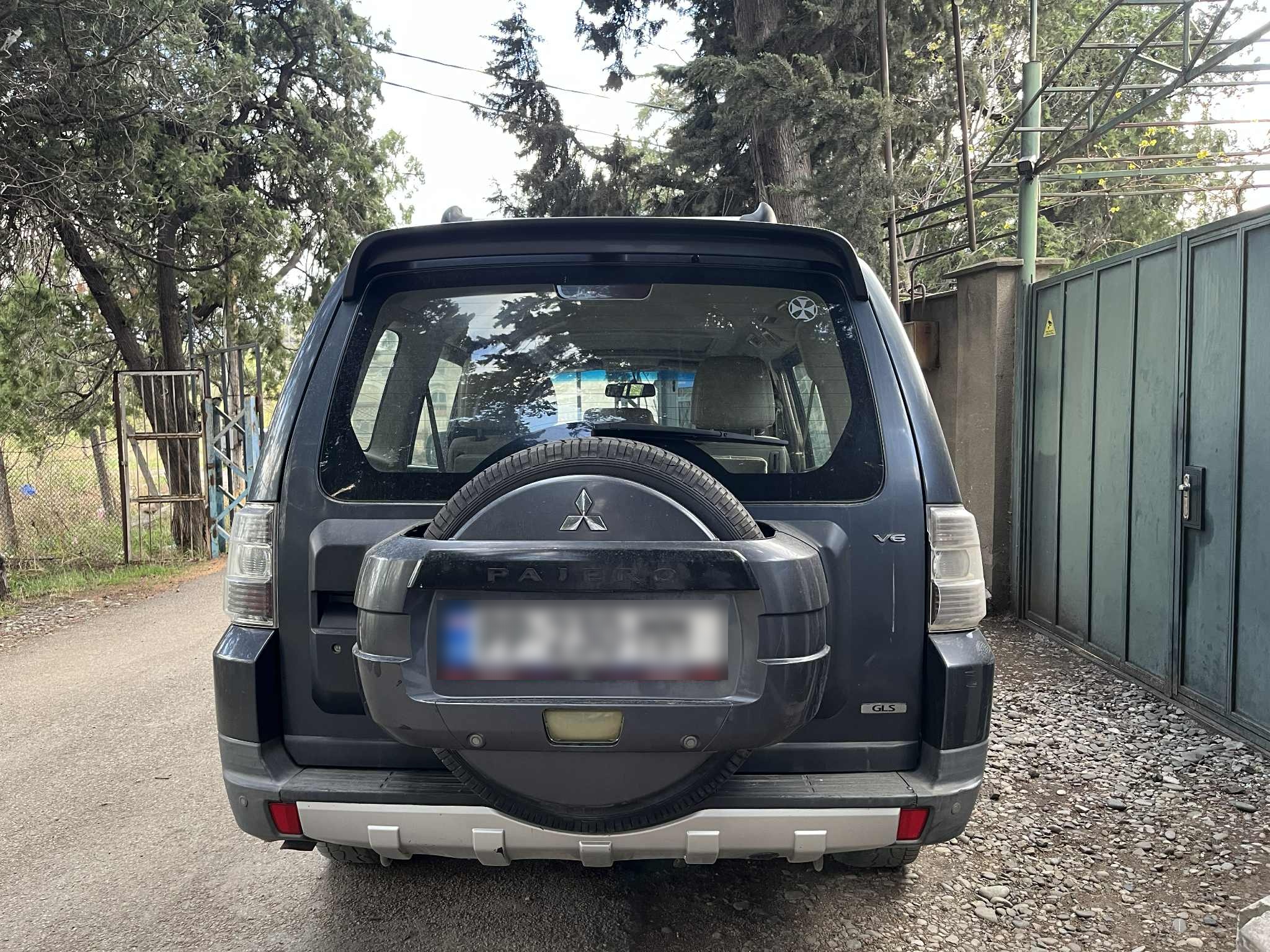 Mitsubishi Pajero 2007 — photo 2