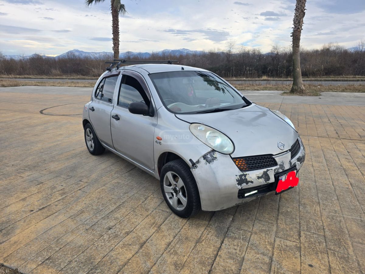 Nissan March 2003 — photo 2