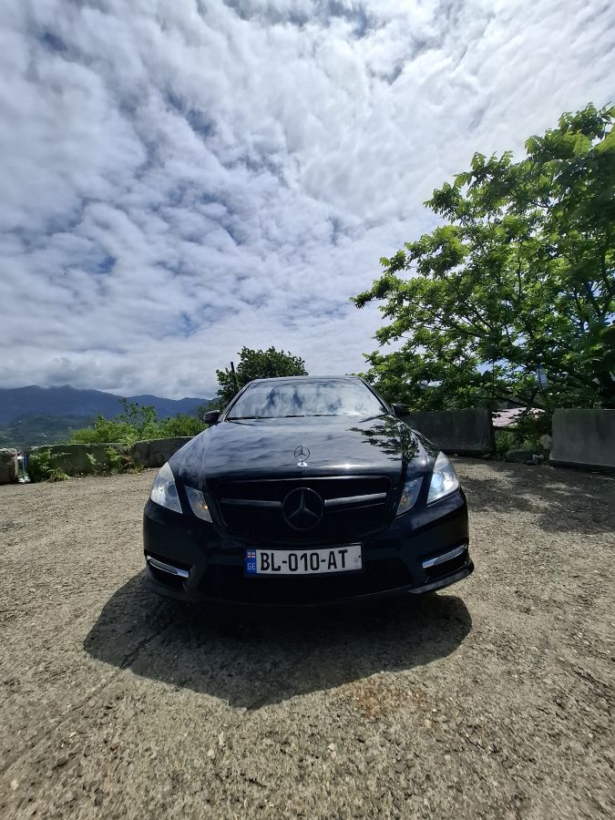 Mercedes-Benz E 350