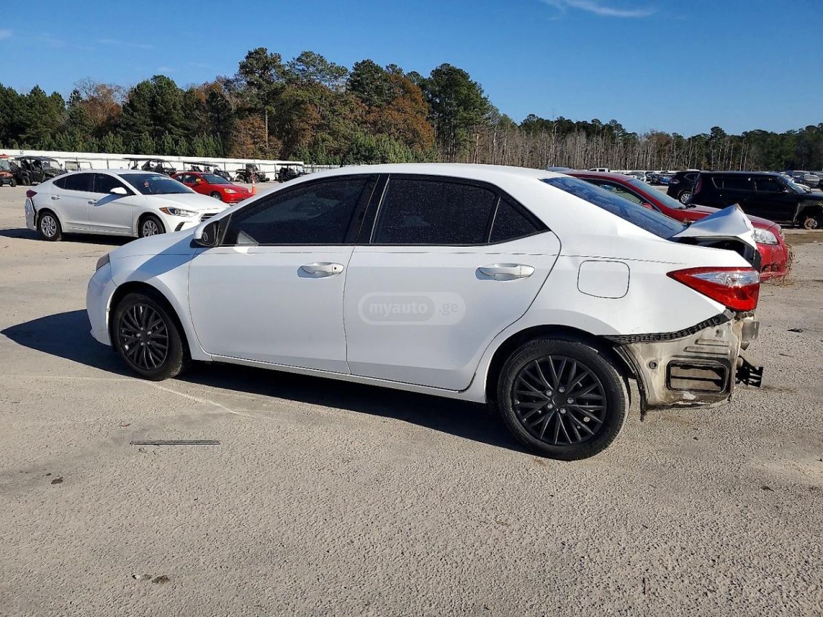 Toyota Corolla 2014 — photo 2