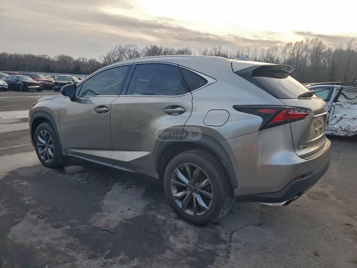 Lexus NX 200 2017 — photo 2