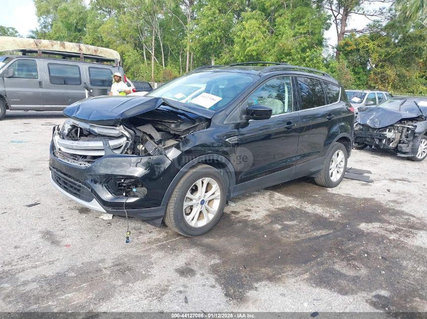 Ford Escape 2018 — photo 2