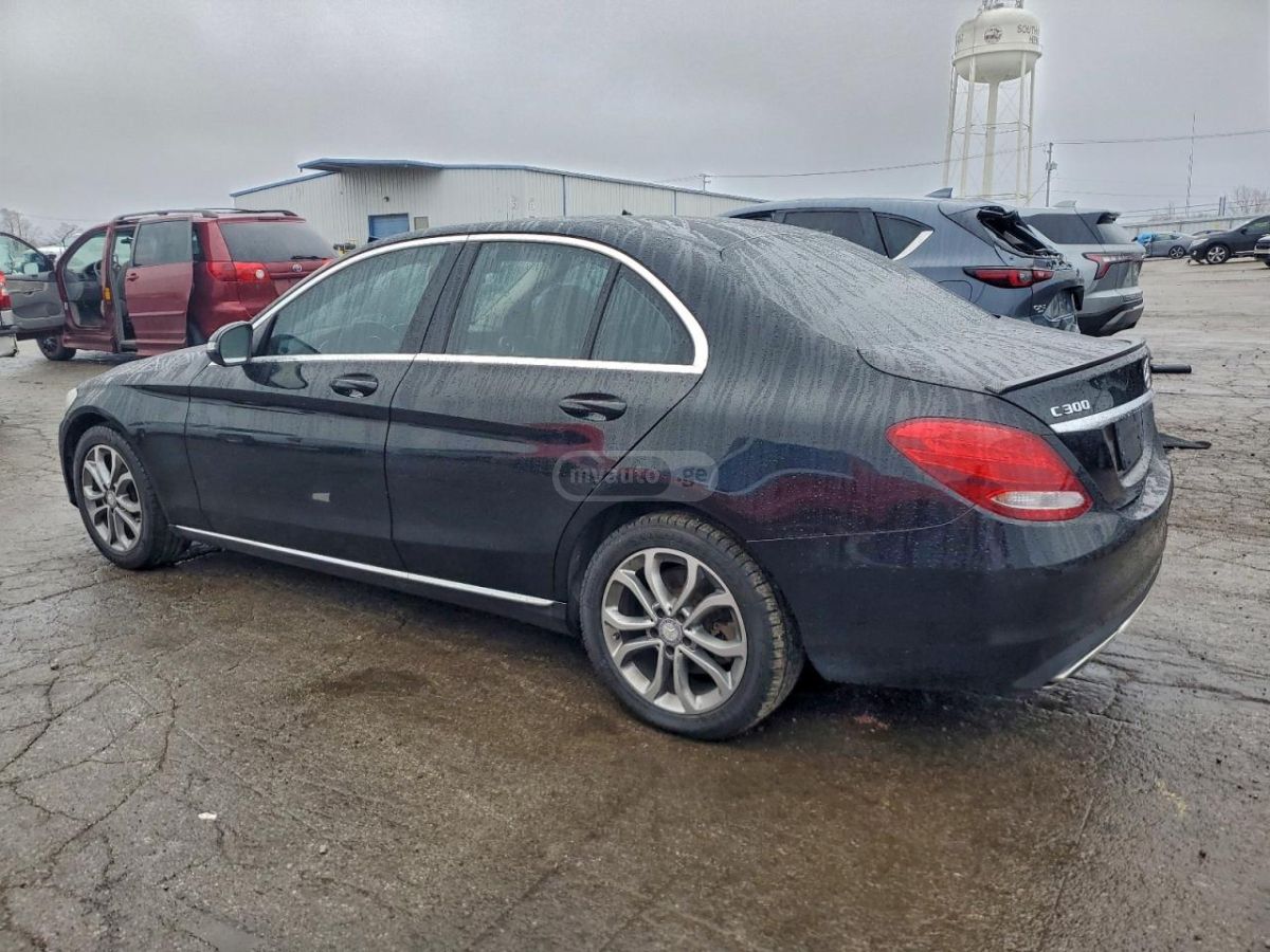Mercedes-Benz C 30 AMG 2017 — photo 2