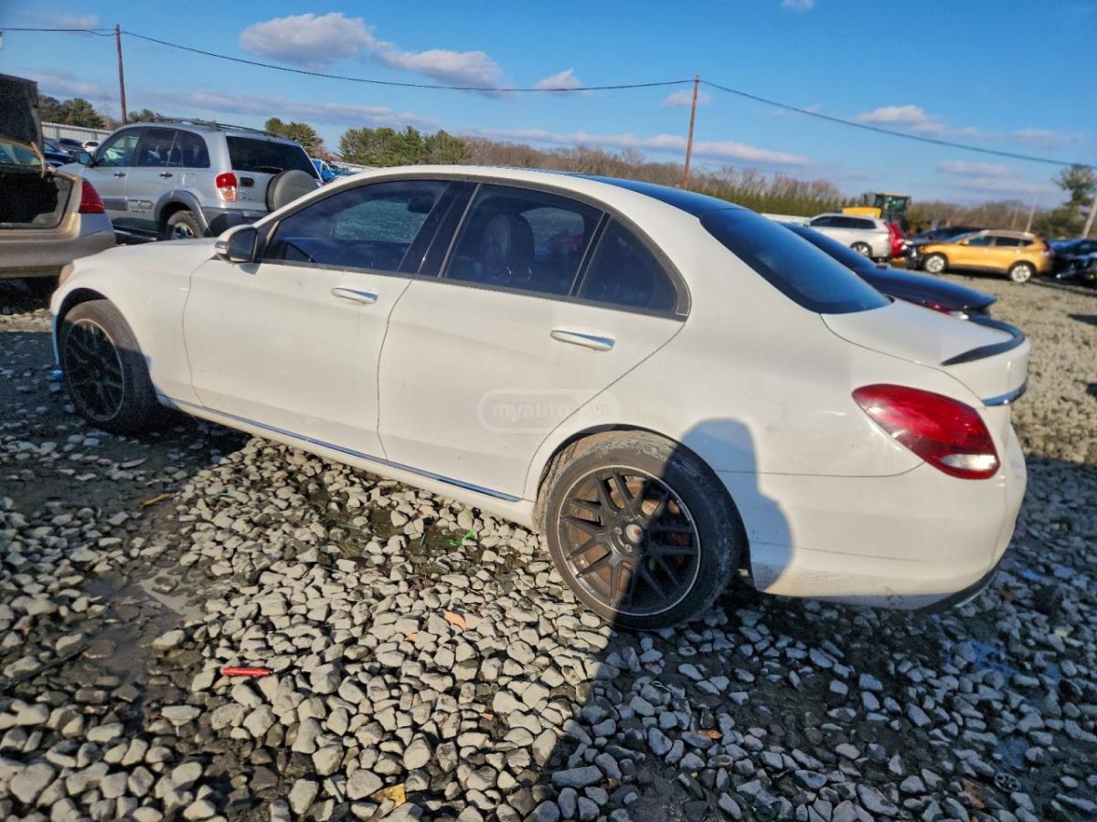 Mercedes-Benz C 30 AMG 2017 — photo 2