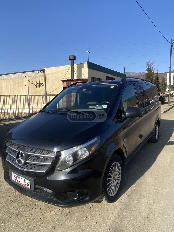 Mercedes-Benz Metris Passenger Van 2019 — photo 2