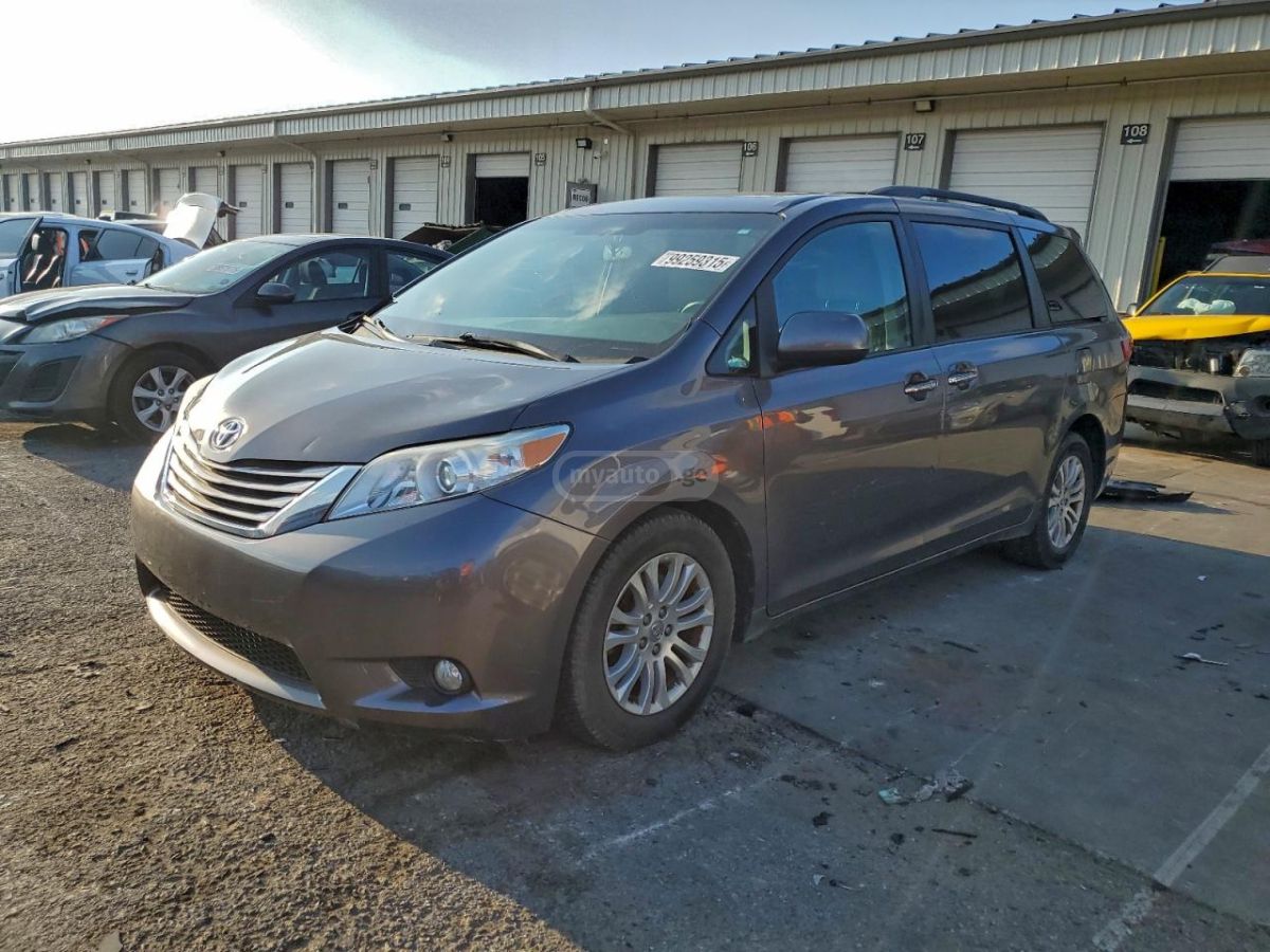 Toyota Sienna
