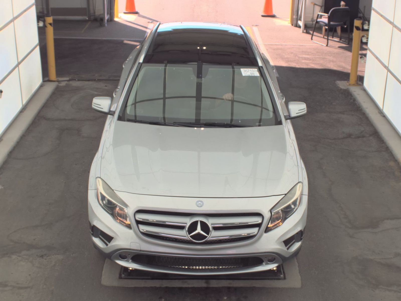 Mercedes-Benz GLA 250 2015 — photo 2