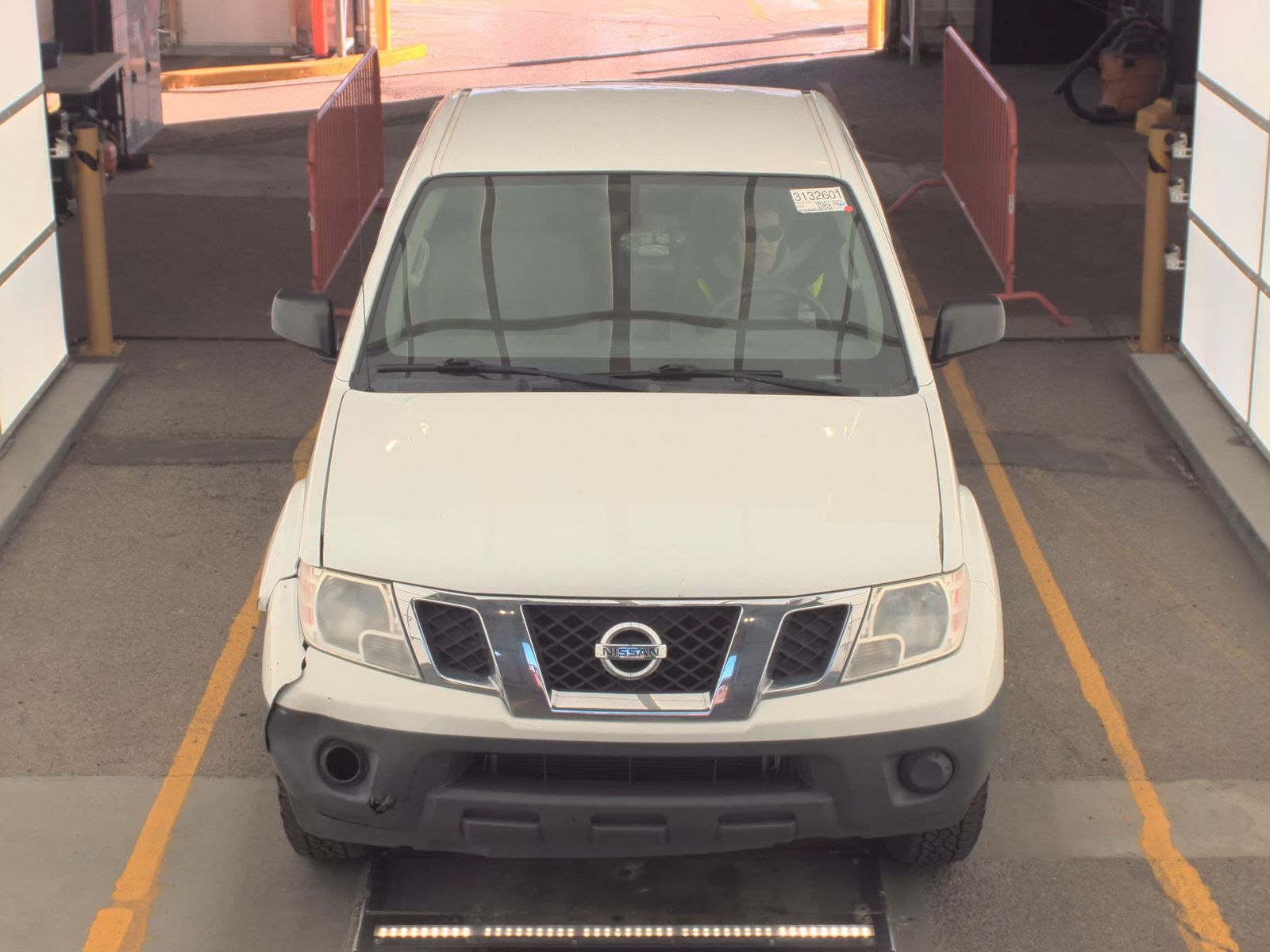 Nissan Frontier 2016 — photo 2
