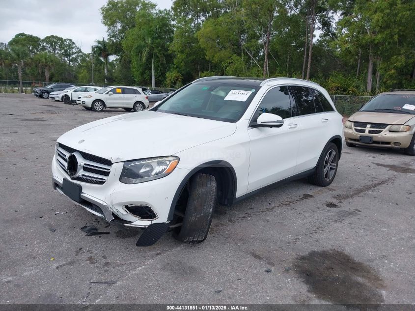 Mercedes-Benz GLC 300 2016 — photo 2