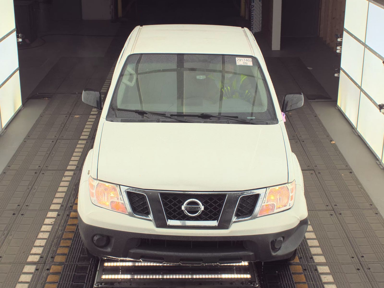 Nissan Frontier 2018 — photo 2
