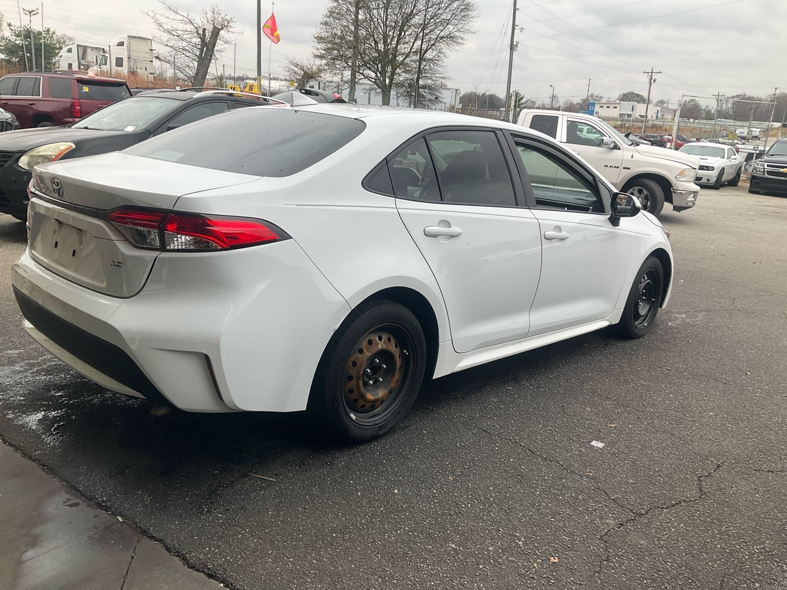 Toyota Corolla 2020 — photo 2