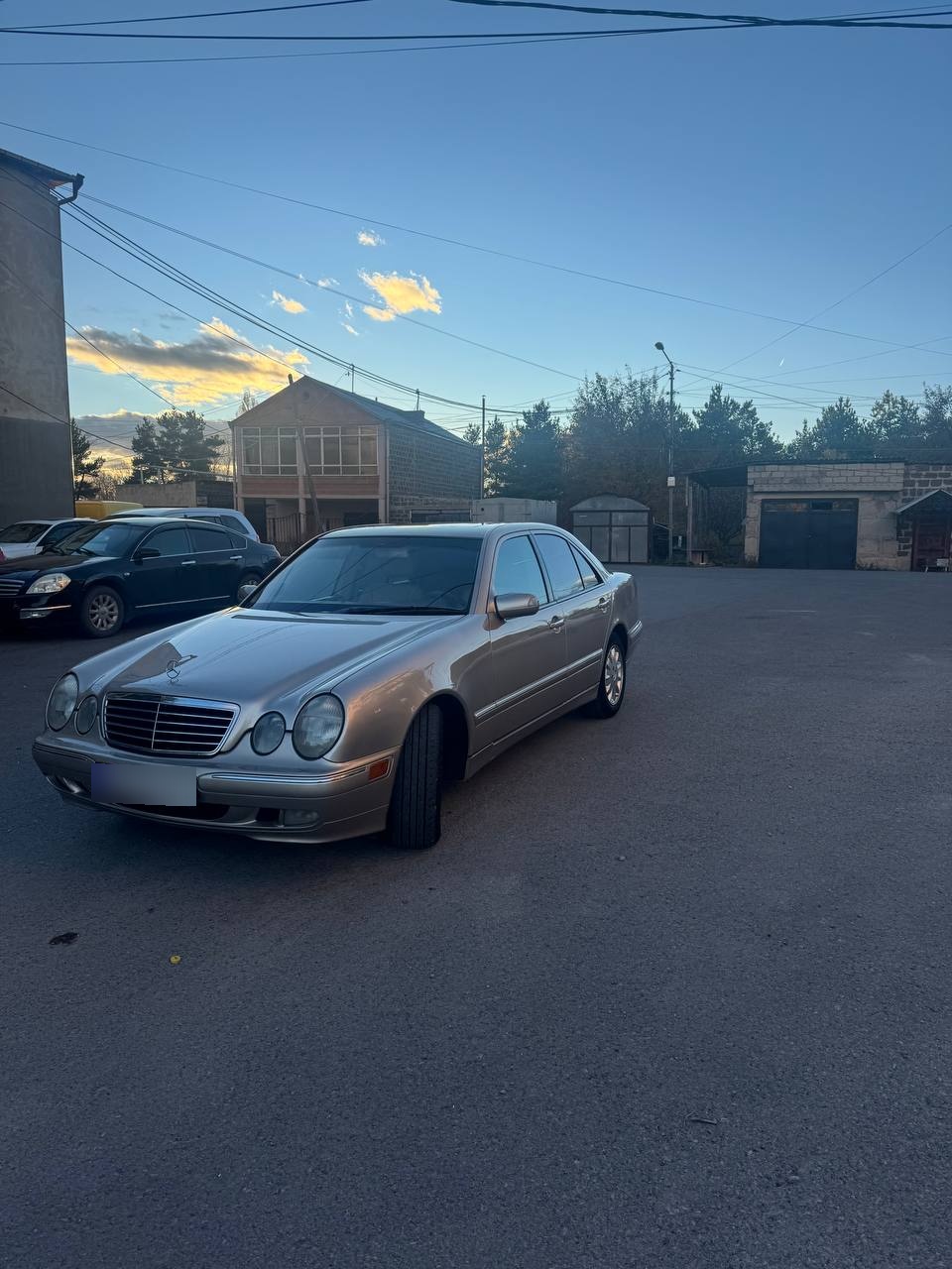 Mercedes-Benz E 320 2000 — photo 2