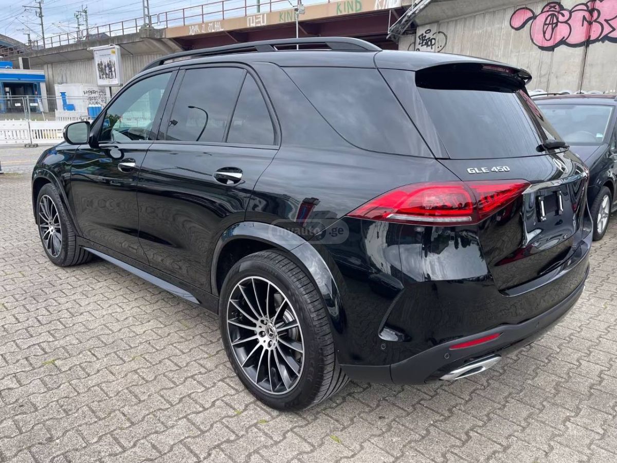 Mercedes-Benz GLE 450 2023 — photo 2
