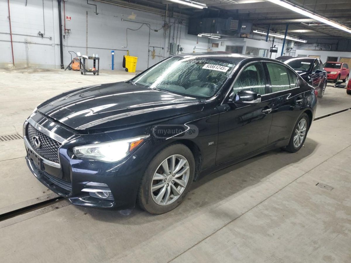 Infiniti Q50