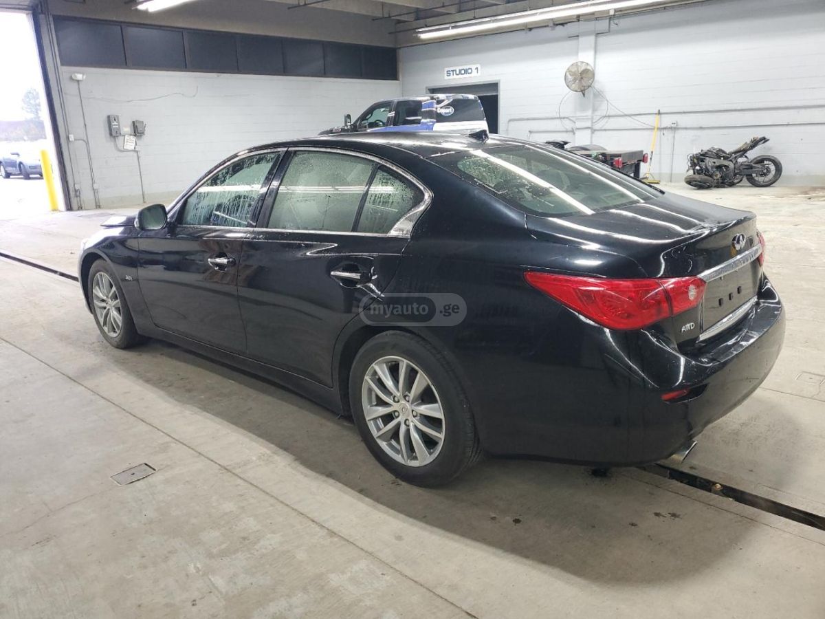 Infiniti Q50 2016 — photo 2