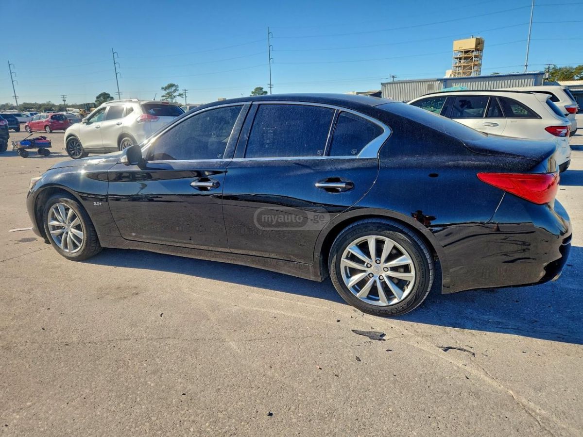 Infiniti Q50 2016 — photo 2