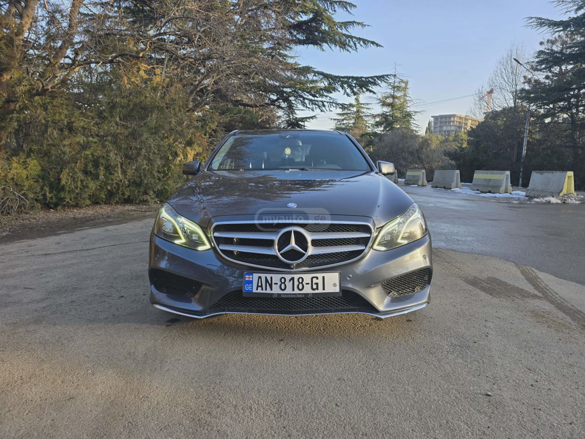 Mercedes-Benz E 350 2014 — photo 2