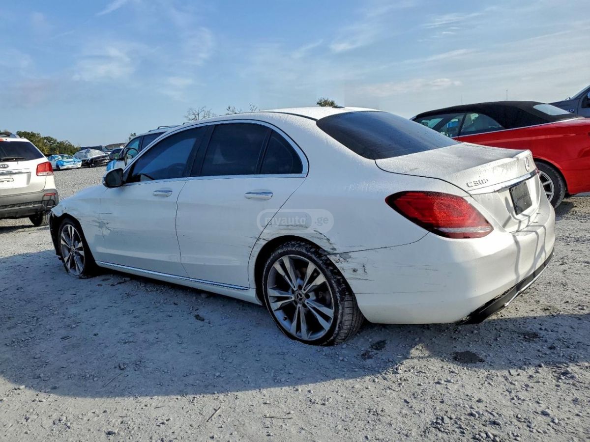 Mercedes-Benz C 30 AMG 2019 — photo 2