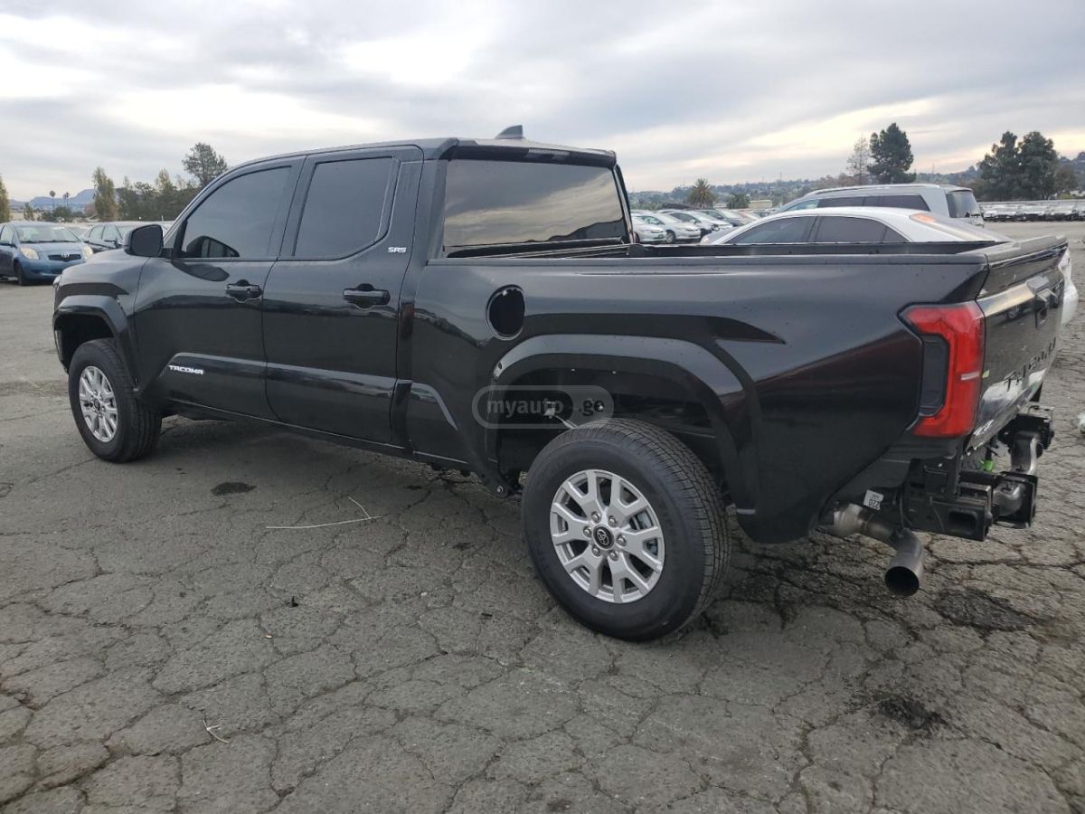 Toyota Tacoma 2025 — photo 2