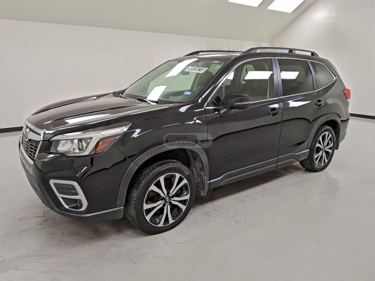 Subaru Forester 2019 — photo 2