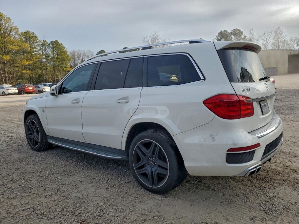 Mercedes-Benz GL 63 AMG 2015 — photo 2