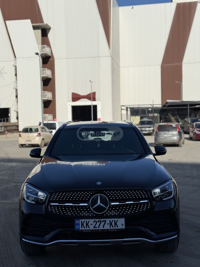Mercedes-Benz GLC 300 2020 — photo 2