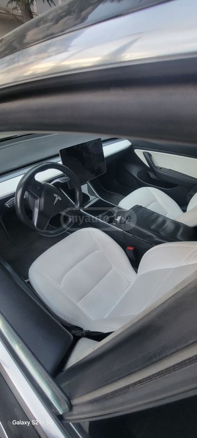 Tesla Model 3 2019 — photo 2