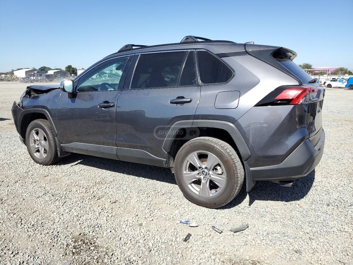 Toyota RAV4 2022 — photo 2