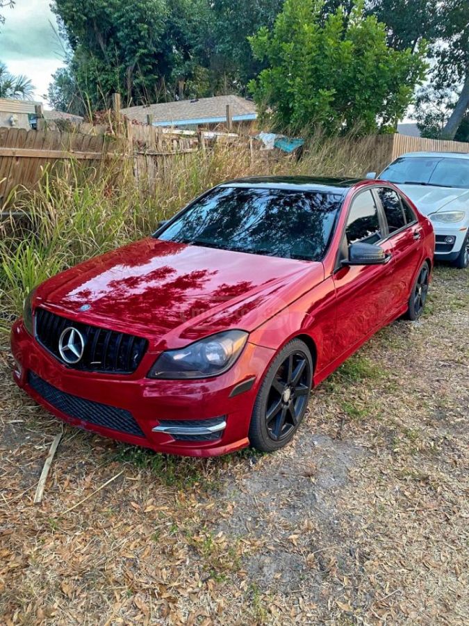 Mercedes-Benz C 250 2014 — photo 2
