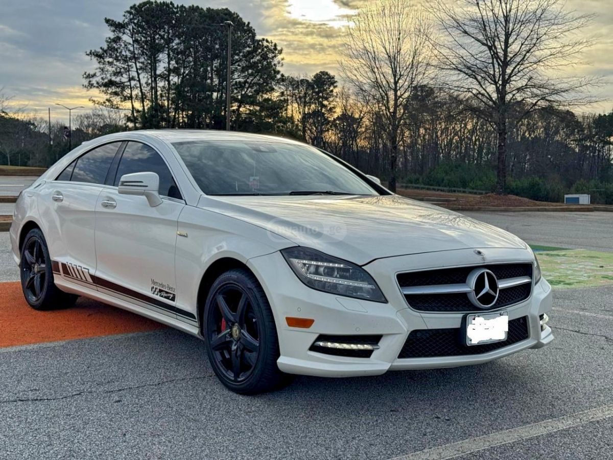 Mercedes-Benz CLS 550 2014 — photo 2