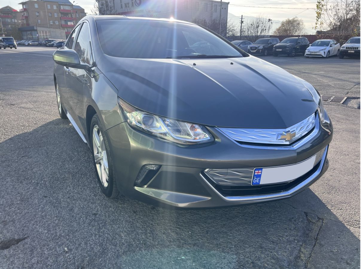 Chevrolet Volt 2016 — photo 2