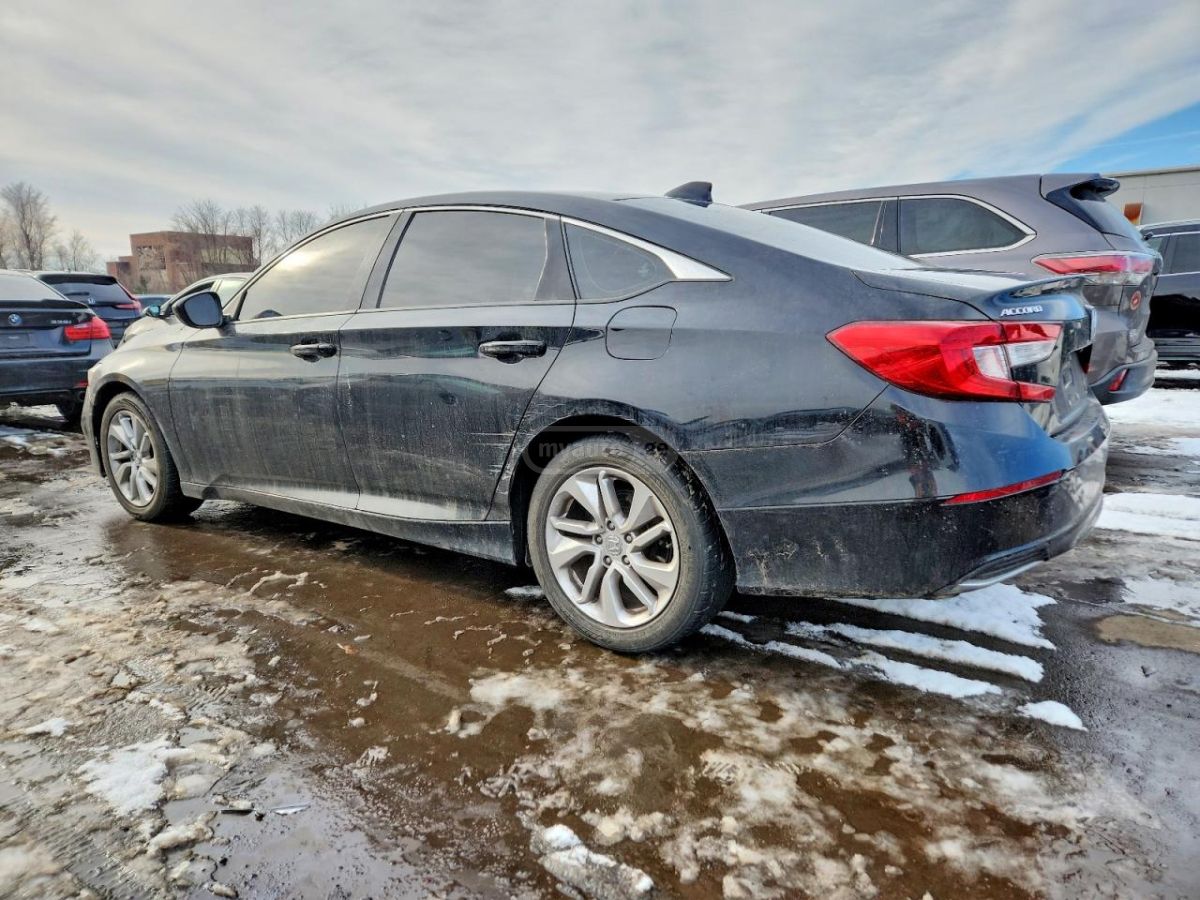 Honda Accord 2019 — photo 2