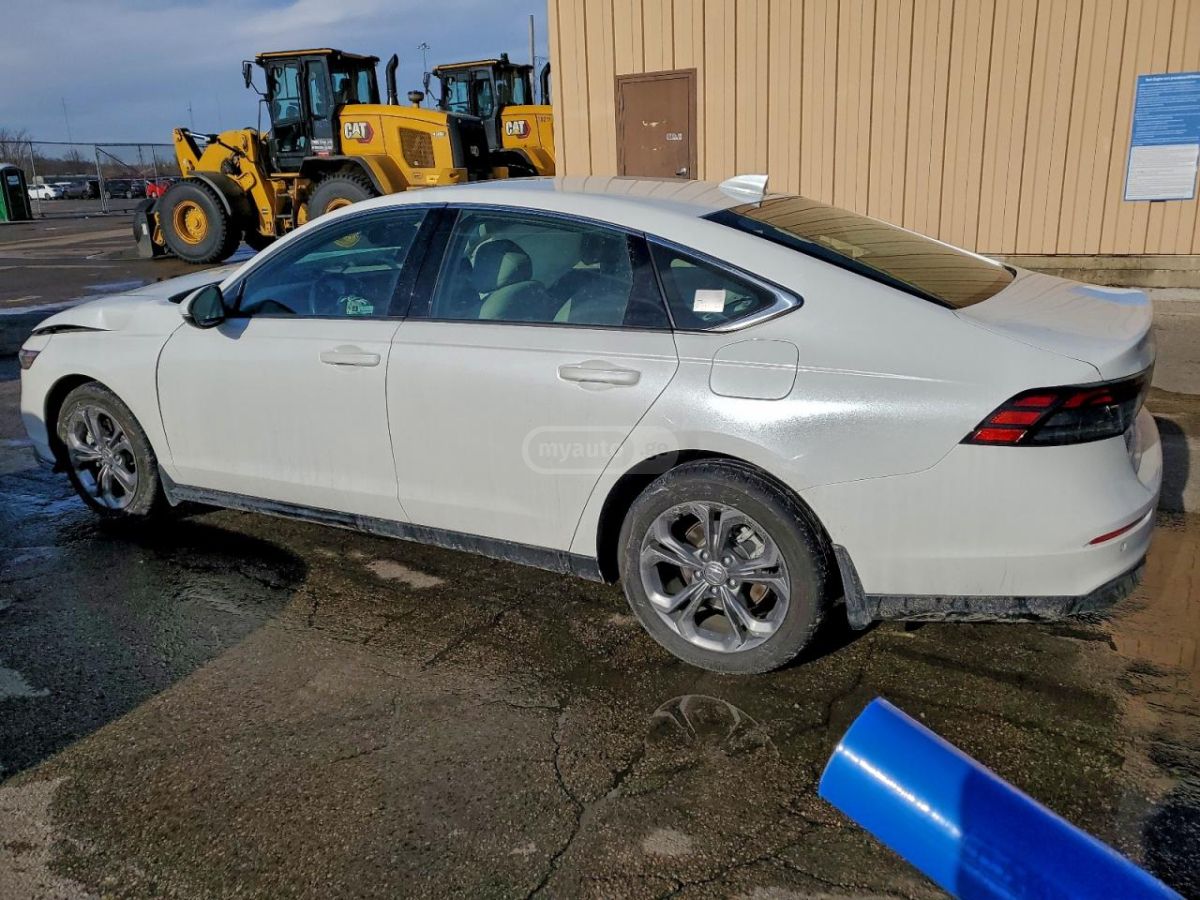 Honda Accord 2023 — photo 2
