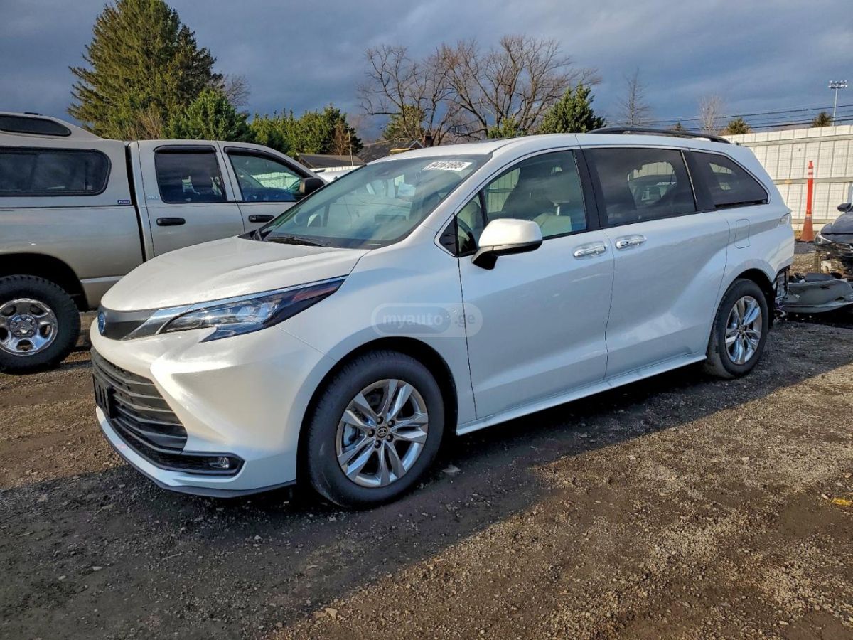 Toyota Sienna