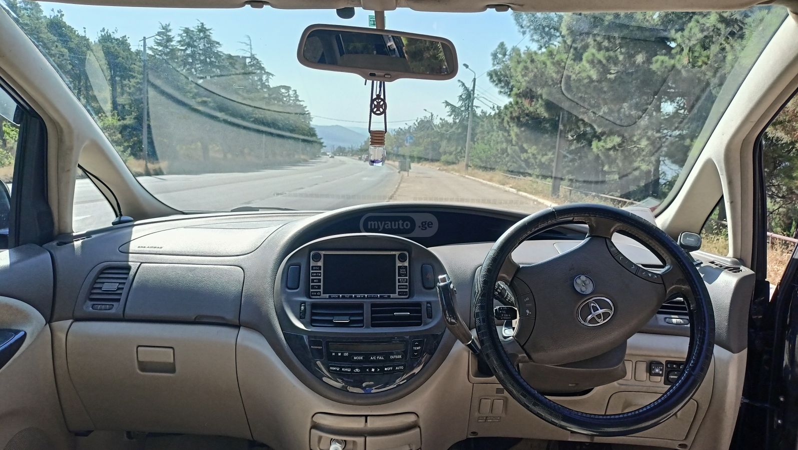 Toyota Estima 2005 — photo 2