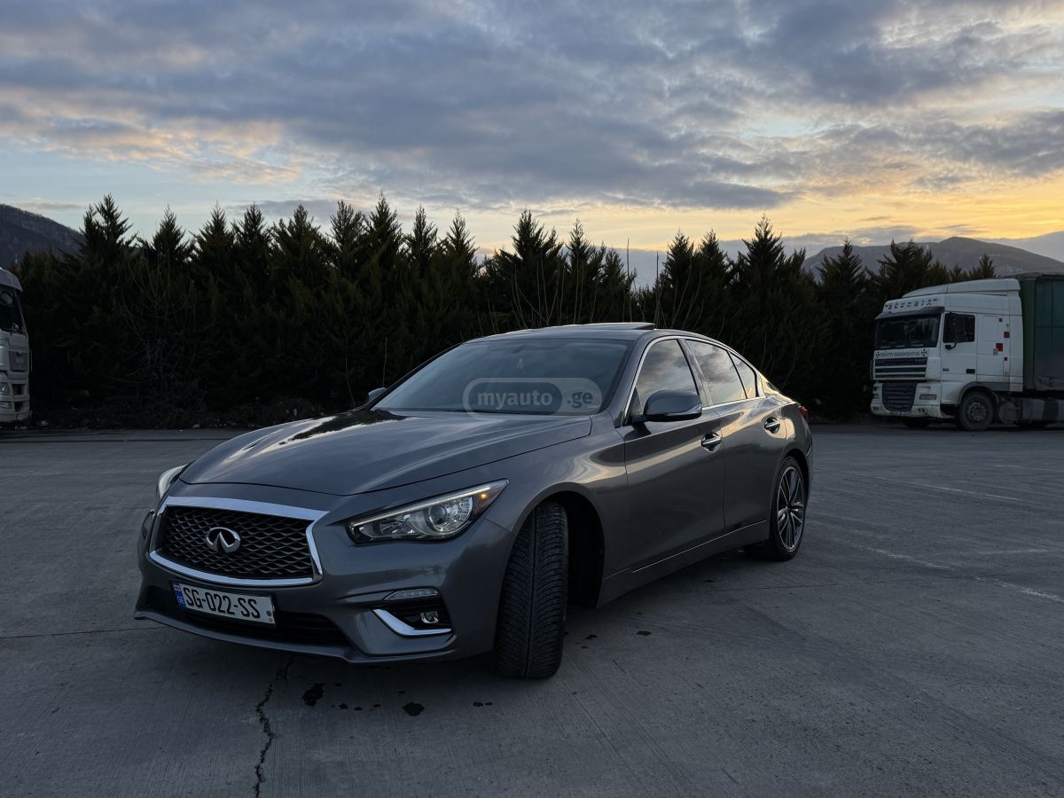 Infiniti Q 50 2014 — photo 2