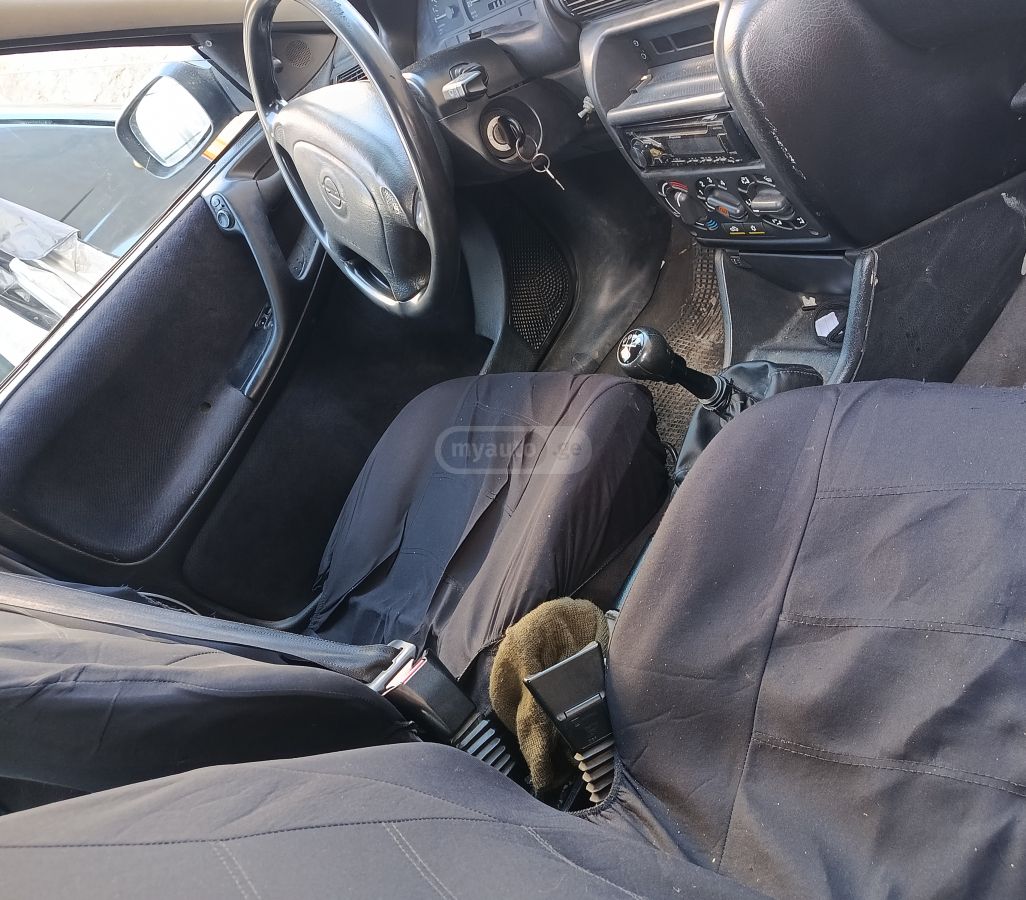 Opel Astra 1997 — photo 2