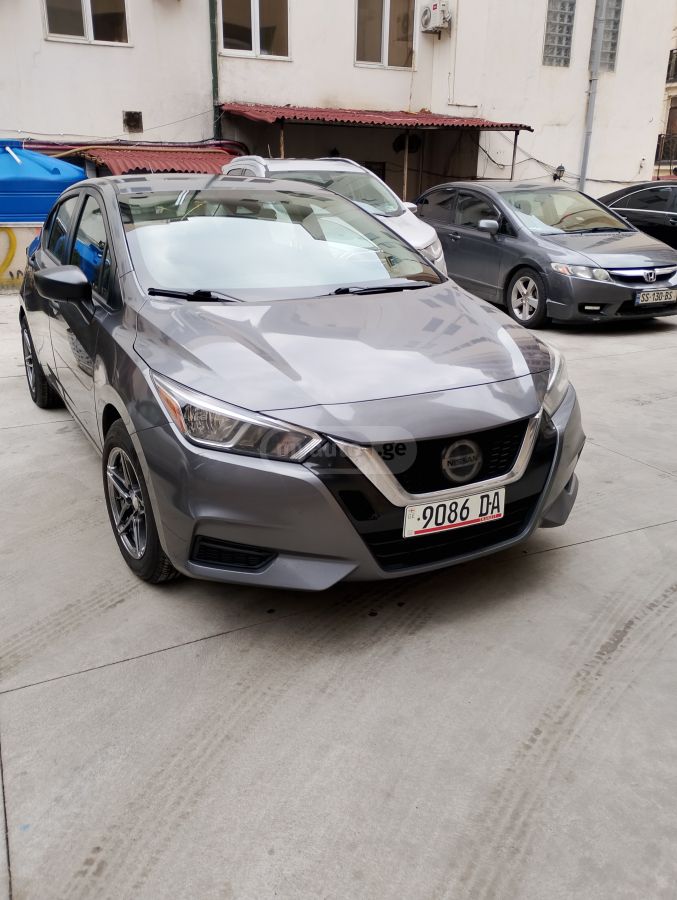 Nissan Versa 2020 — photo 2