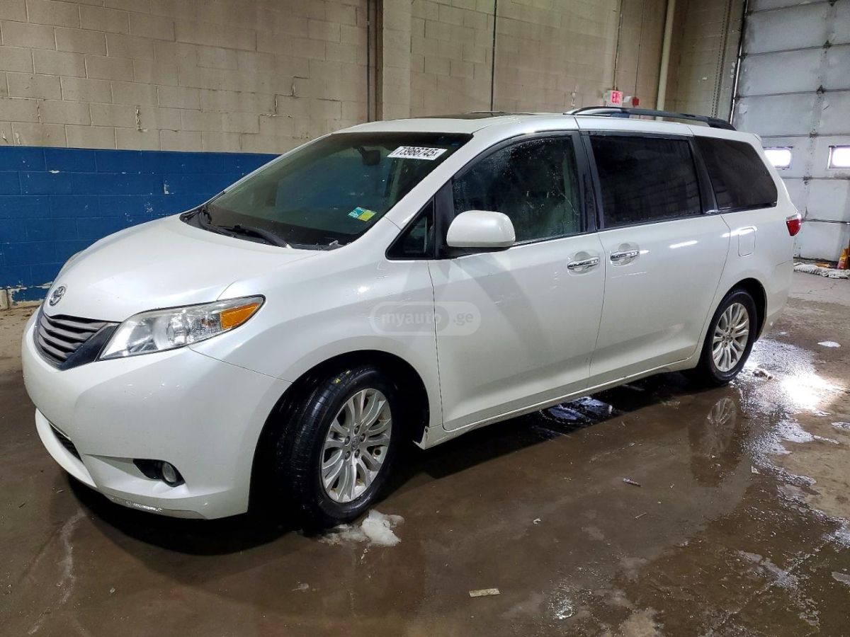 Toyota Sienna